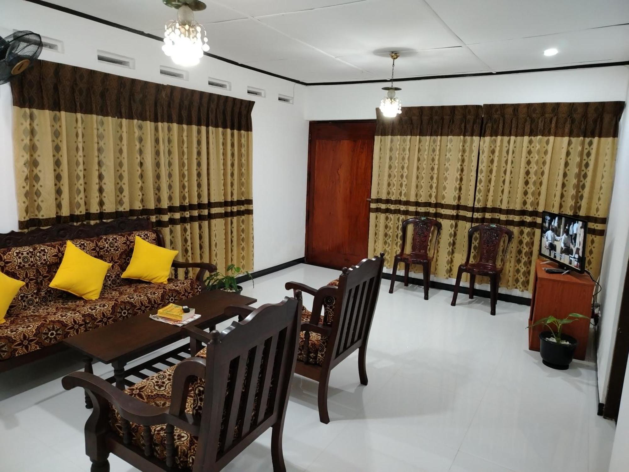Prestiva Stay Anuradhapura Exterior photo