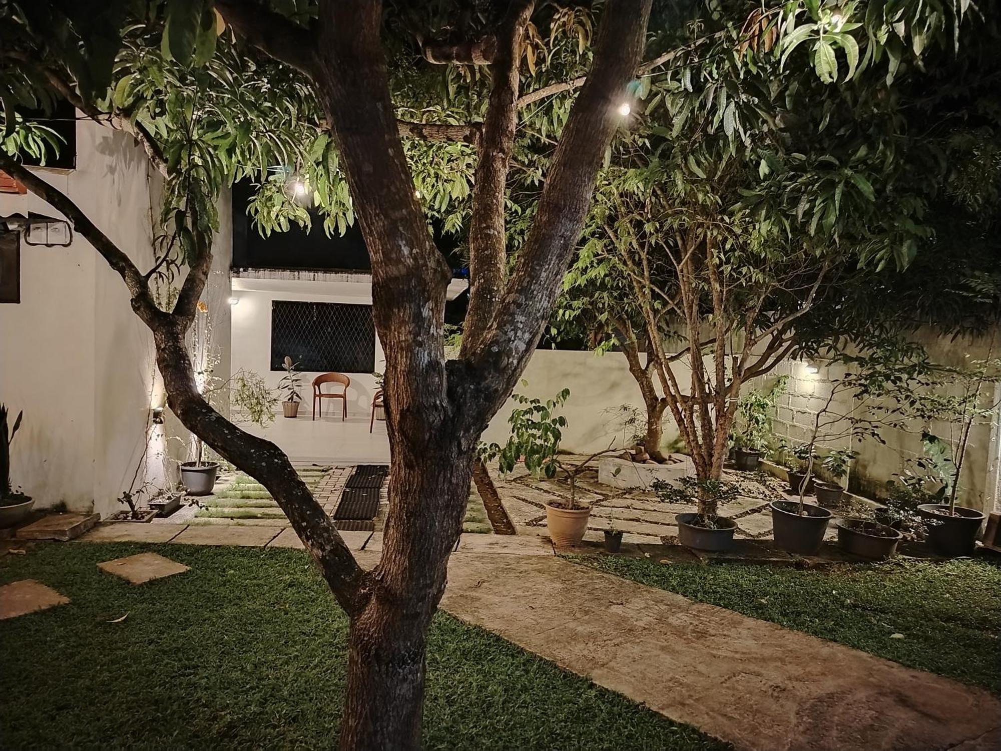 Prestiva Stay Anuradhapura Exterior photo