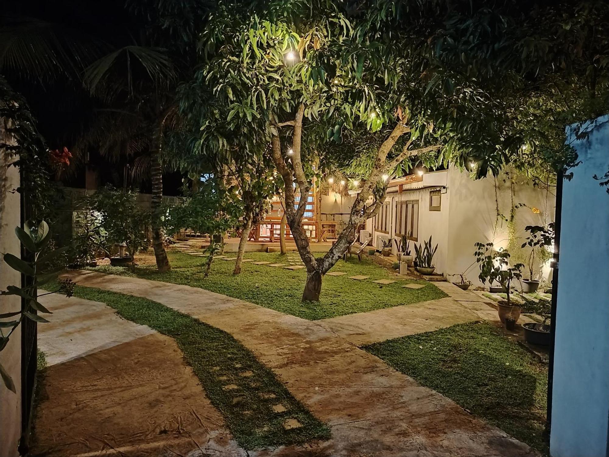Prestiva Stay Anuradhapura Exterior photo